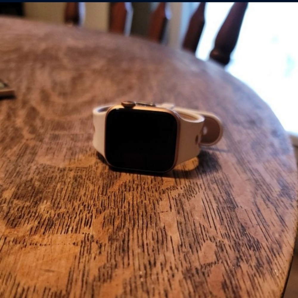 Apple watch series 5